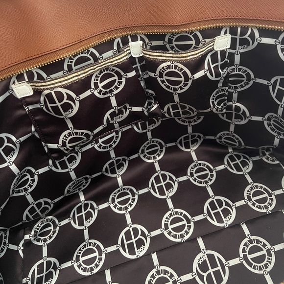 Henri Bendel Bag - Picture 7 of 8